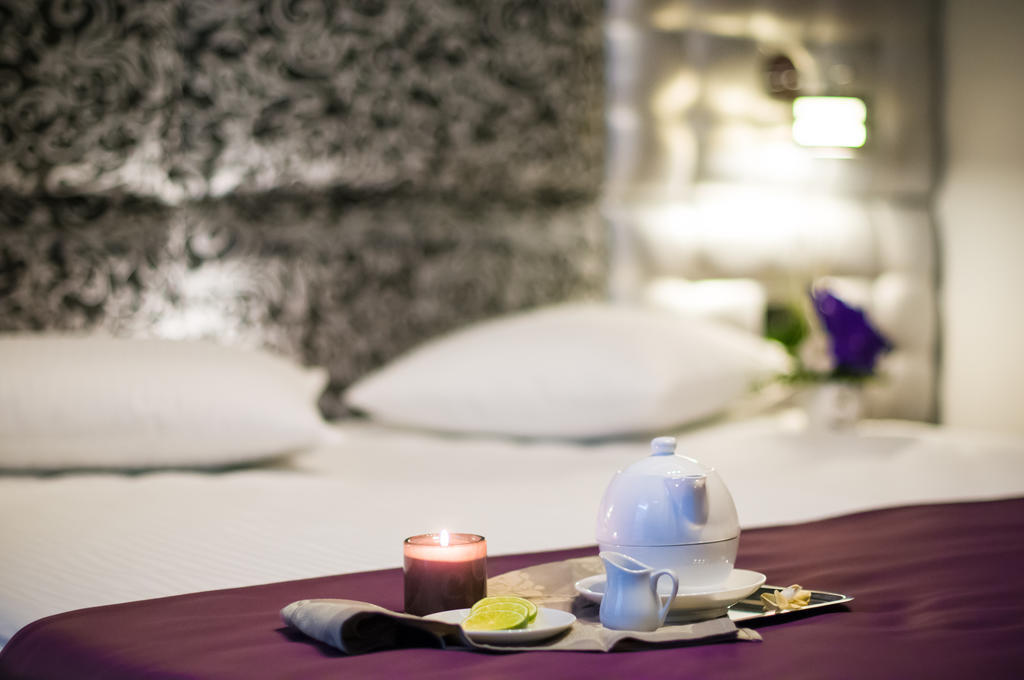 Hotel Aqua Тиргу-Жіу Номер фото